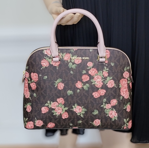 Michael Kors Cindy LG Dome Satchel - Picture 2 of 8